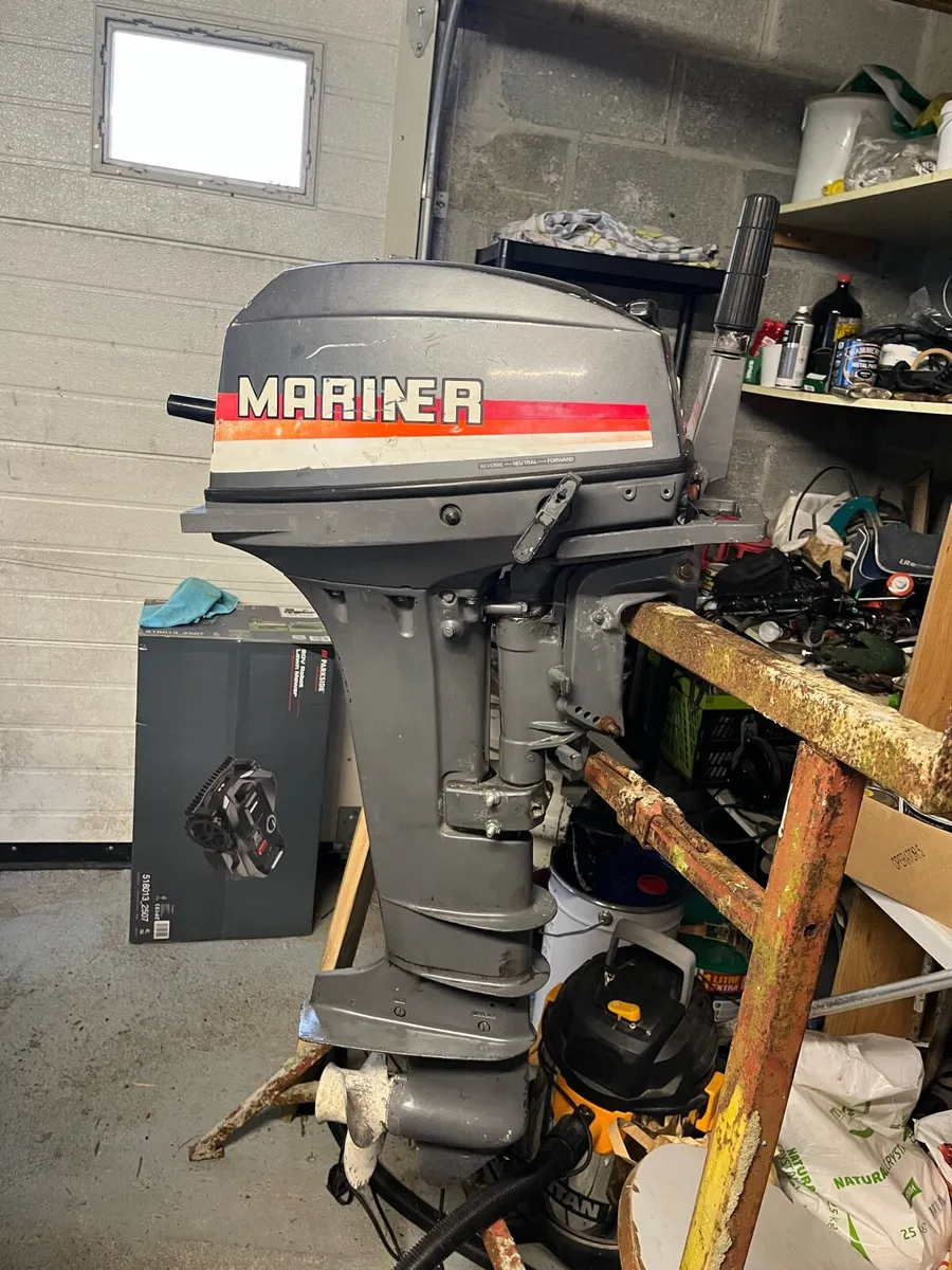 Outboard 2 stroke engine - Image 2