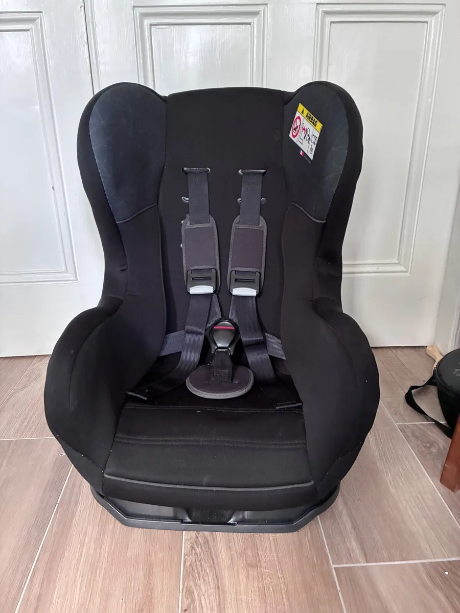 Nania toddler car seat - Image 1