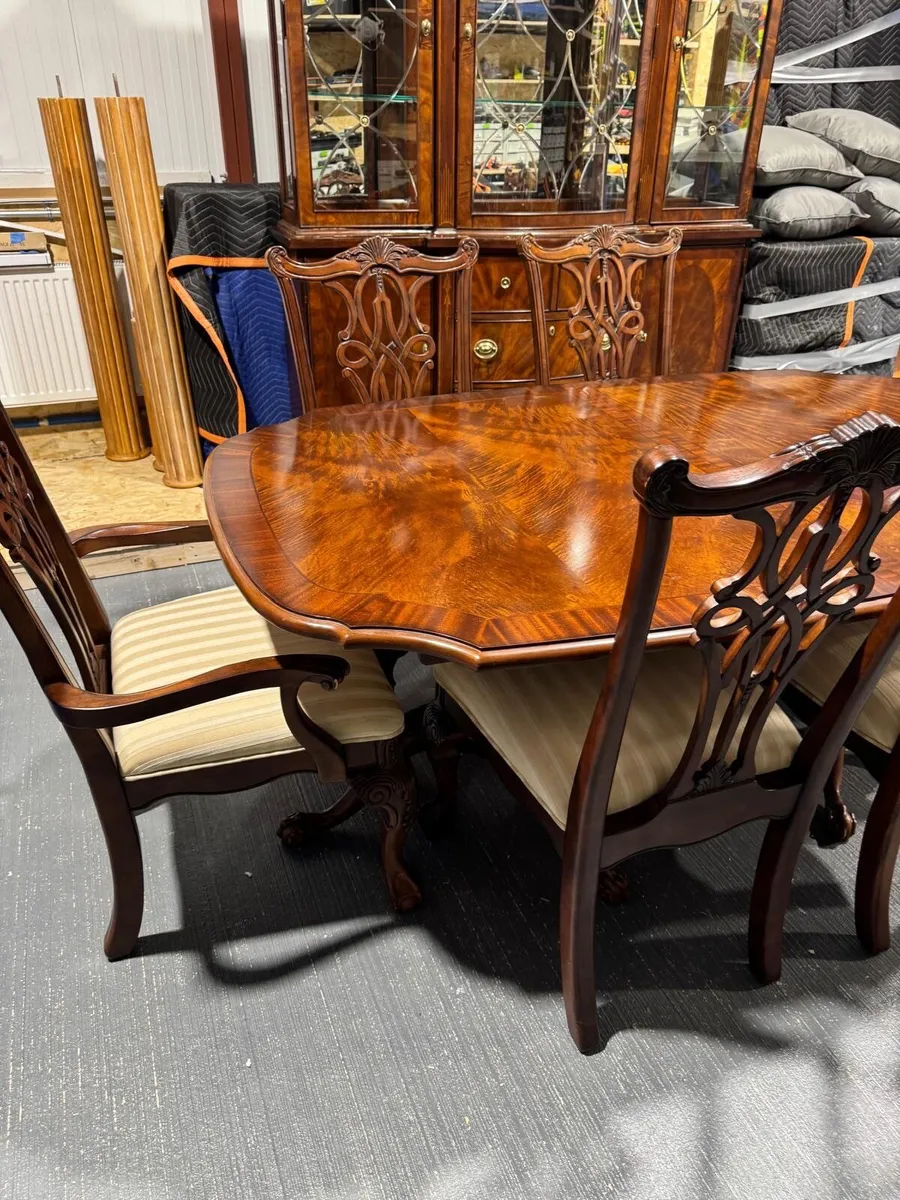 Dining room furniture - Image 3