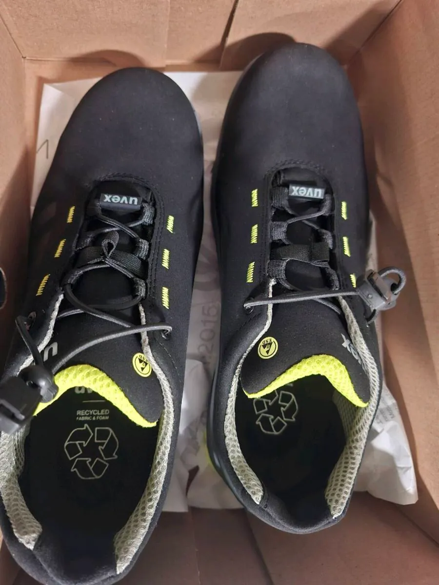 Brand New Uvex S2 Safety shoes - Image 2