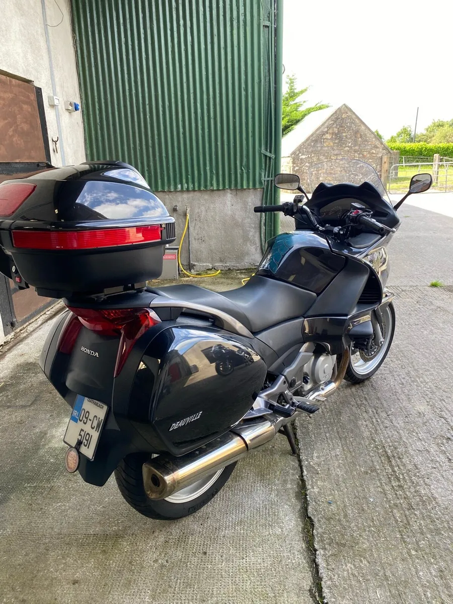 Honda Deauville 700 - Image 2