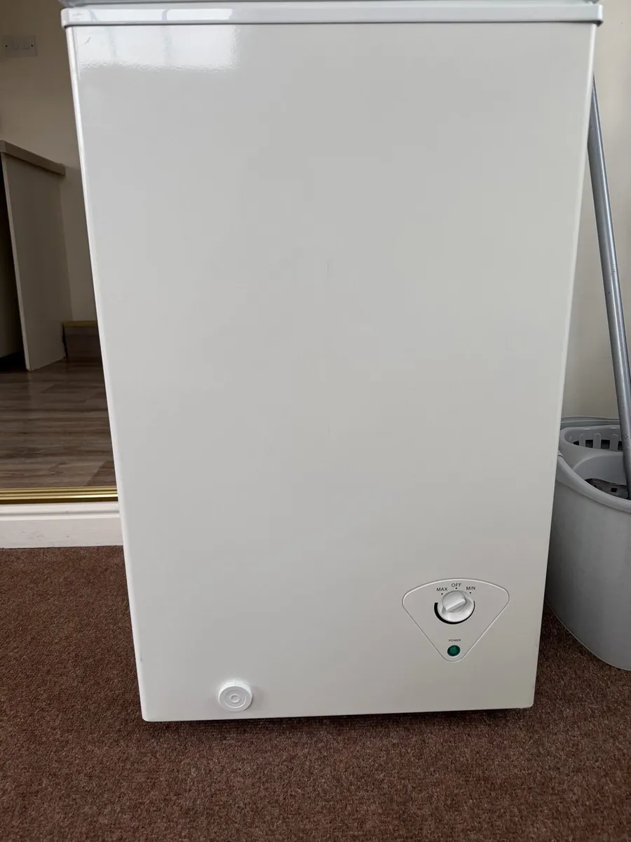 Chest freezer - Image 1