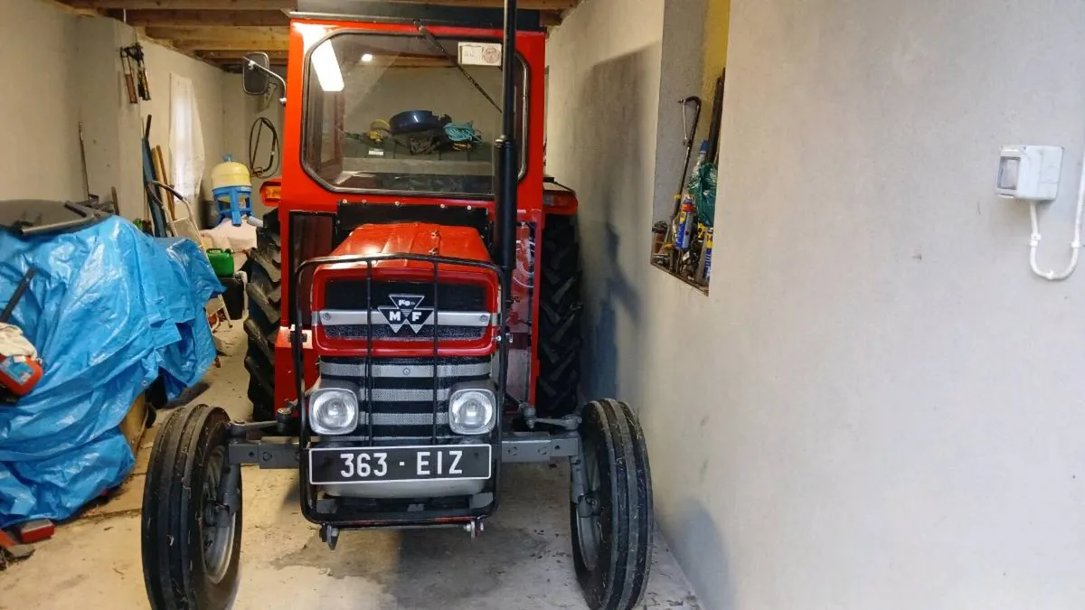 Massey Ferguson 135 - Image 1
