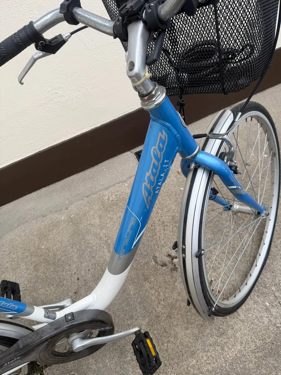 Woman’s Bicycle - Image 3