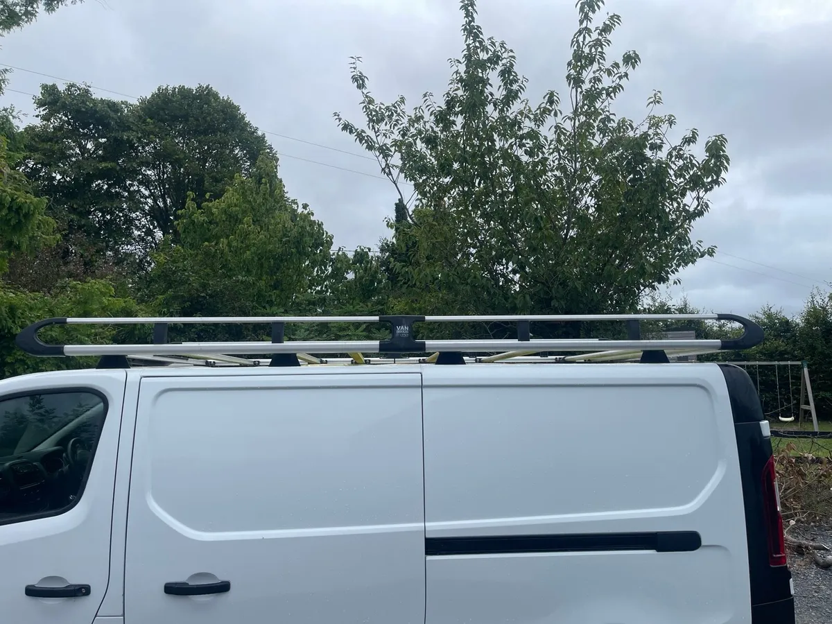Renault trafic roof rack - Image 1