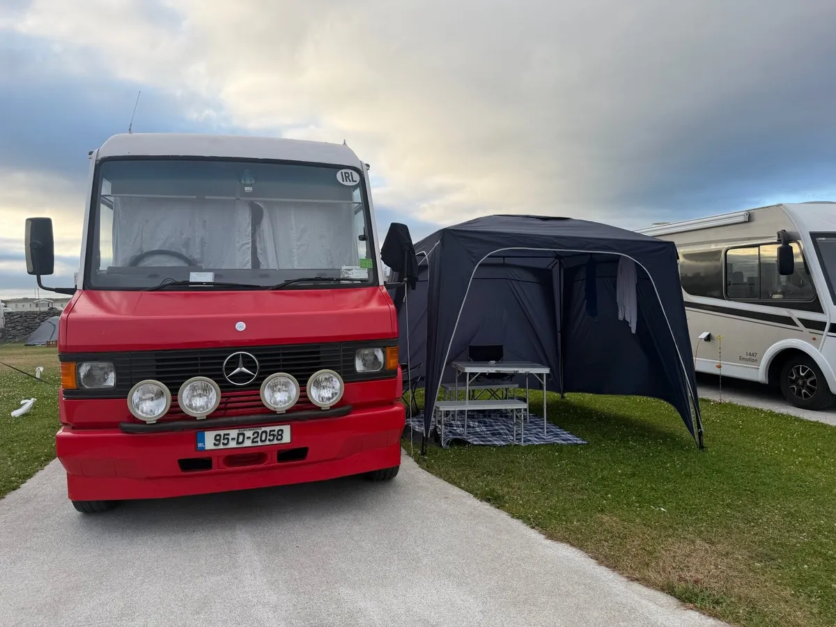 Merc 719 camper - Image 2