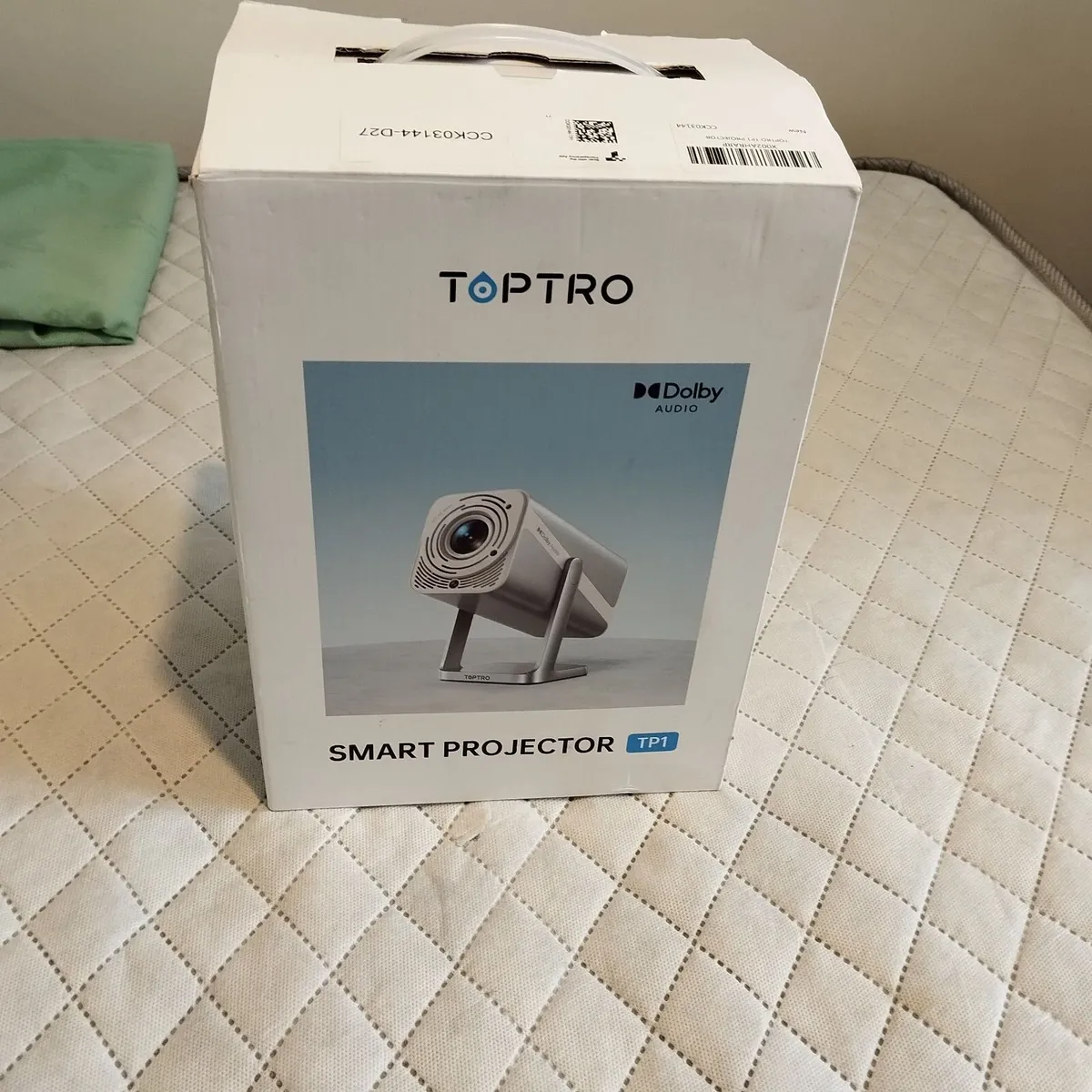 Projector - Image 2