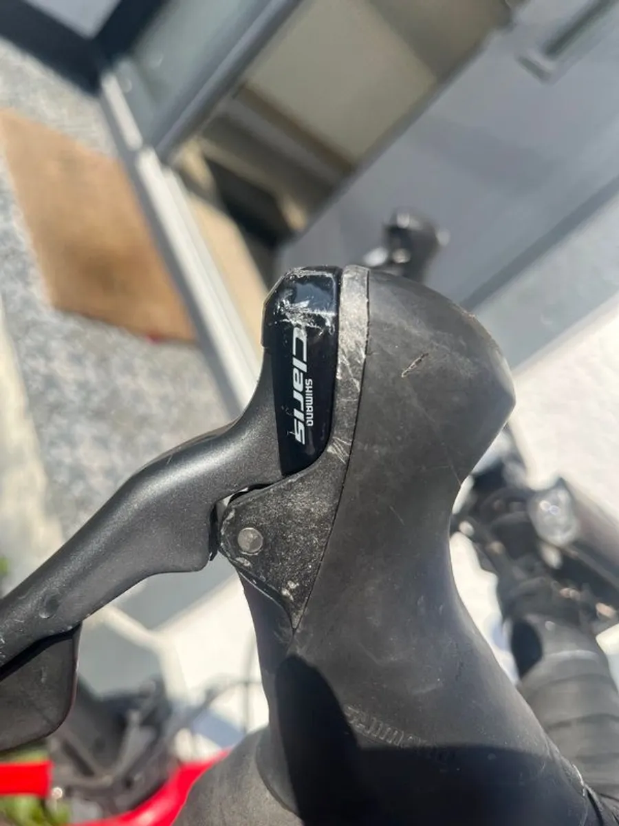 Giant Contend Road Bike - Large Frame (OPEN TO OFFERS) - Image 2