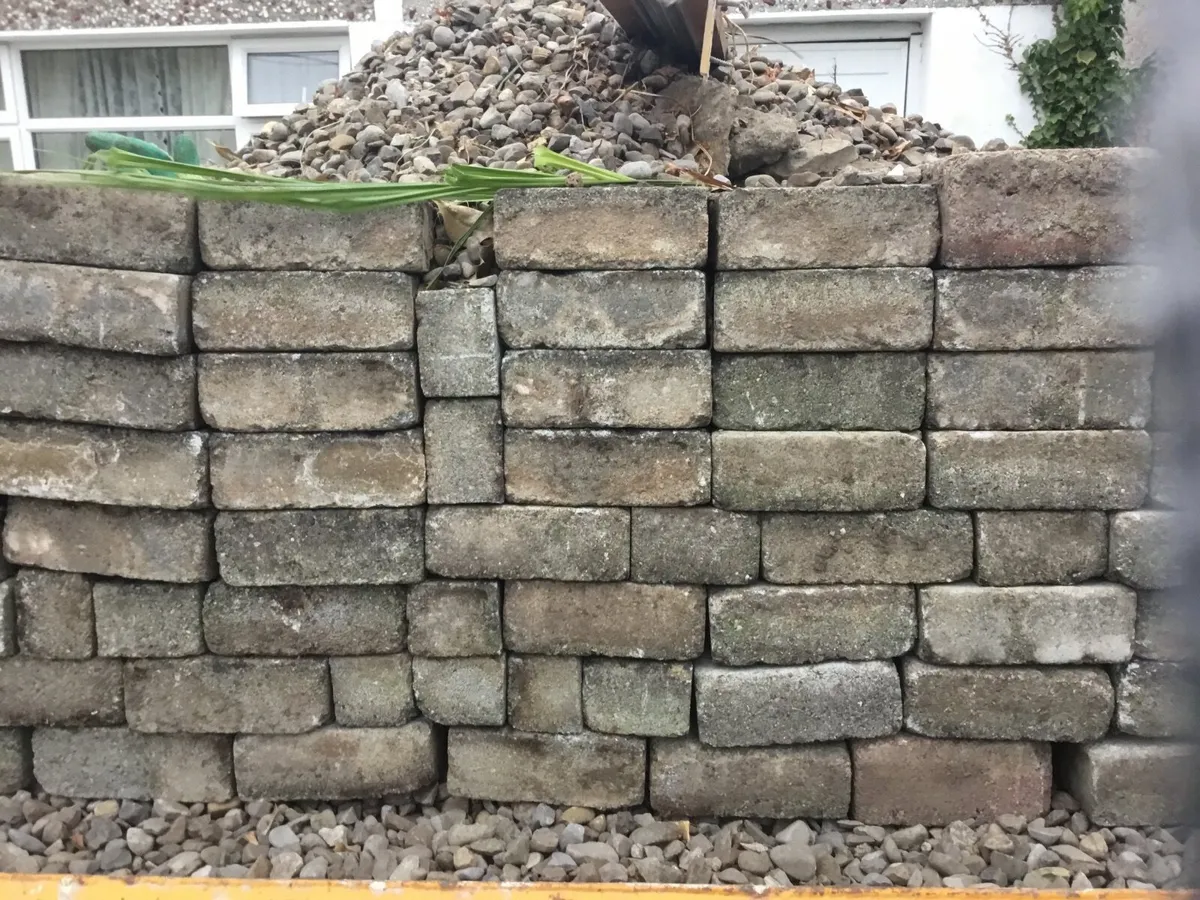 Patio Paving bricks - Image 3