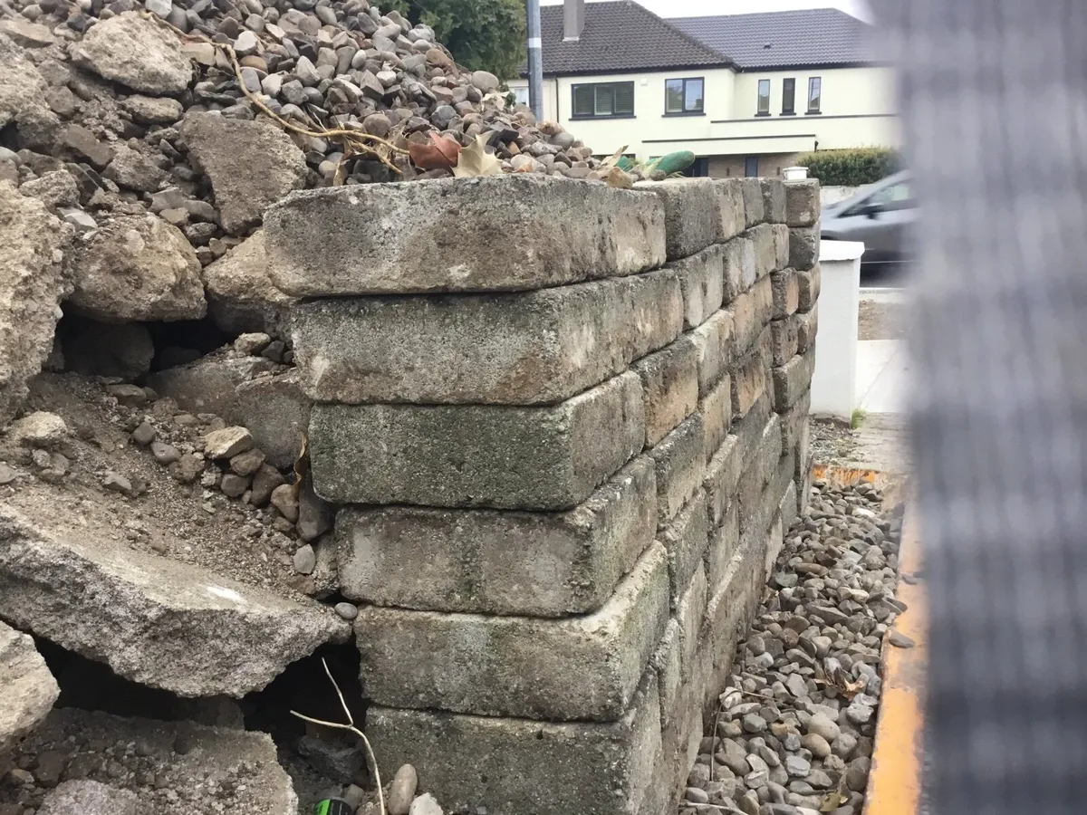 Patio Paving bricks - Image 4
