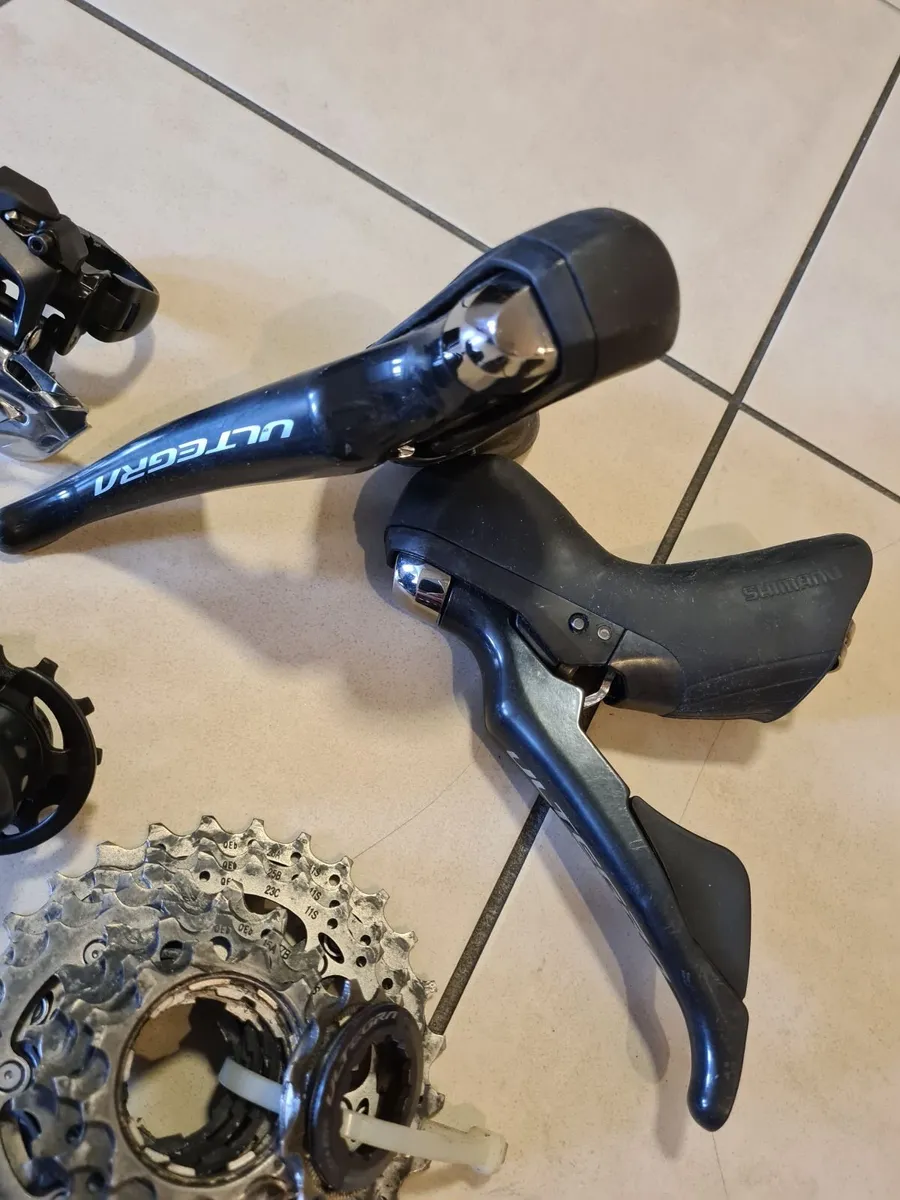 Shimano Ultegra 2x11 shifters and derailleurs. - Image 1
