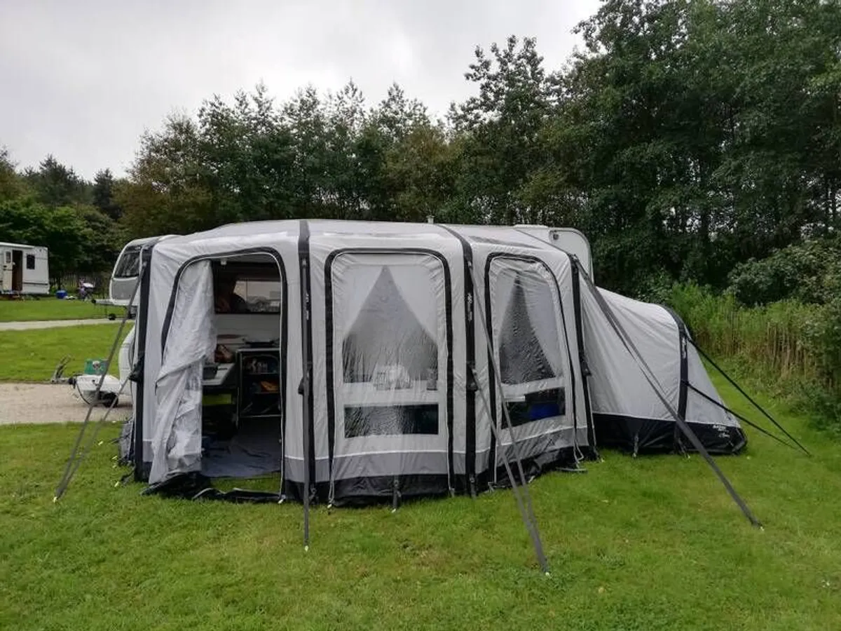 vango - Image 1
