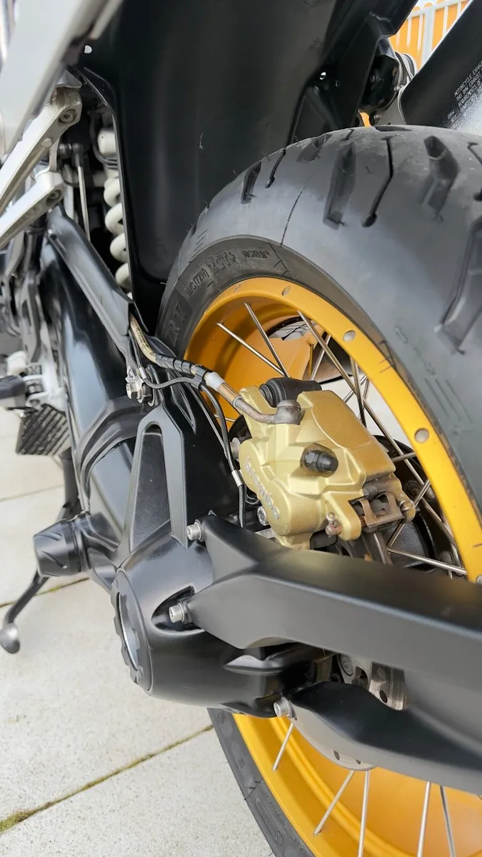 BMW 1250 GS Adventure - Image 3