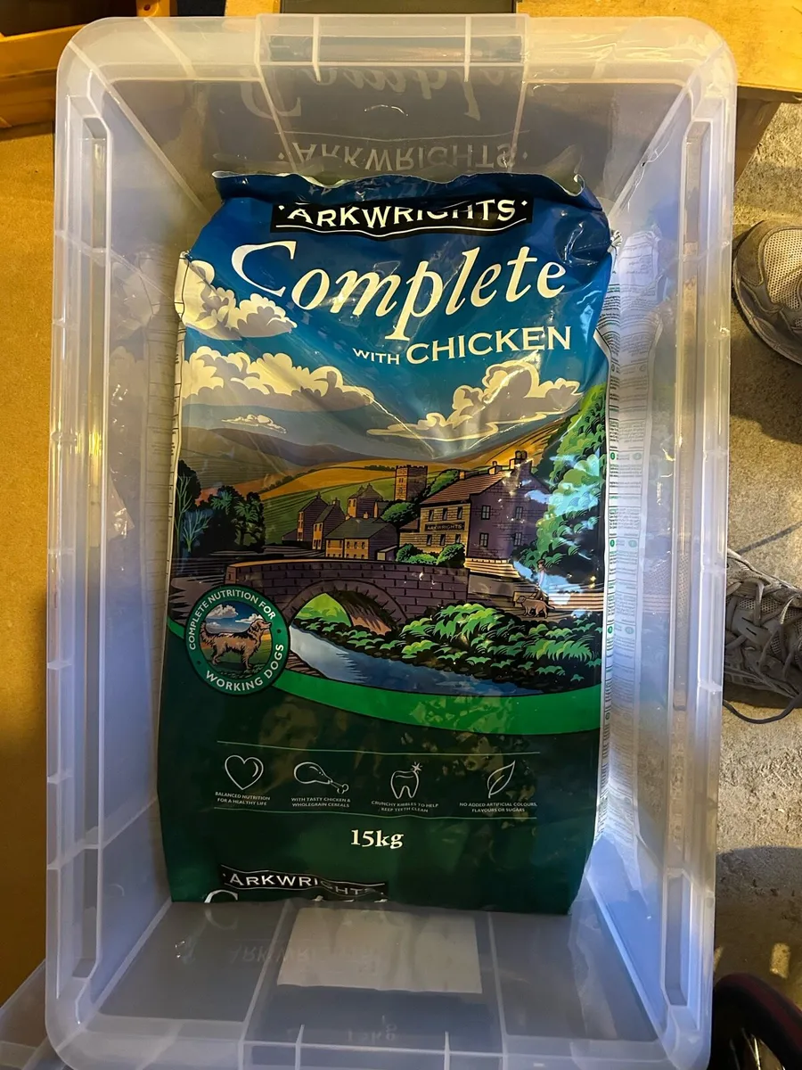 Free dog food 15kg bag - Image 1