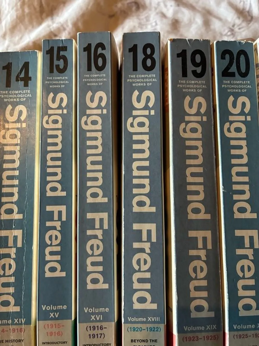 Freud's Standard Works - Image 4