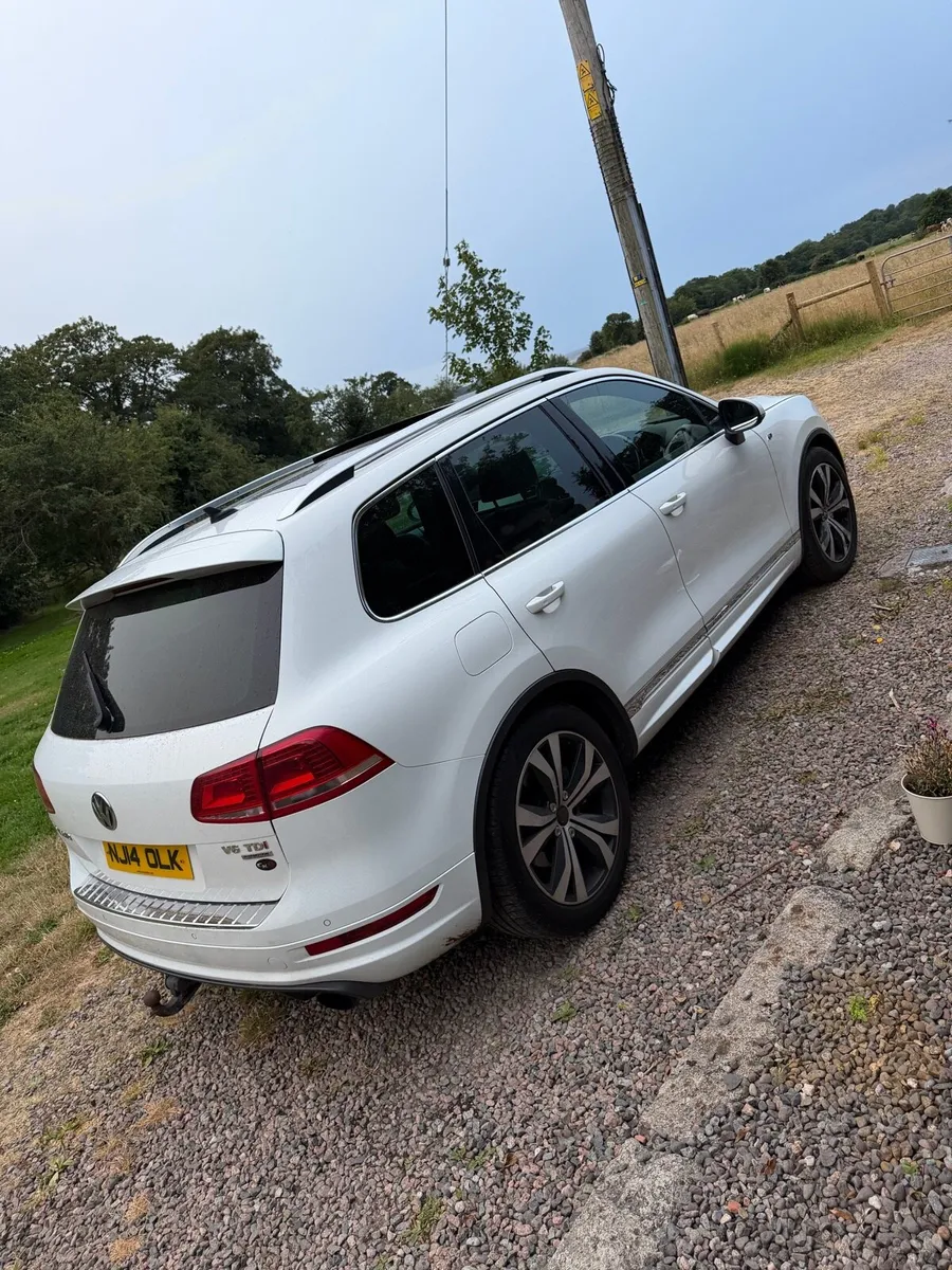 2014 Touareg r line - Image 2