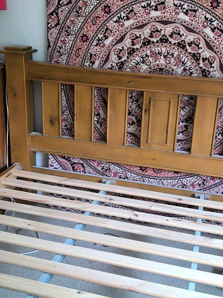 Solid pine Super King bed frame in excellent - Image 2