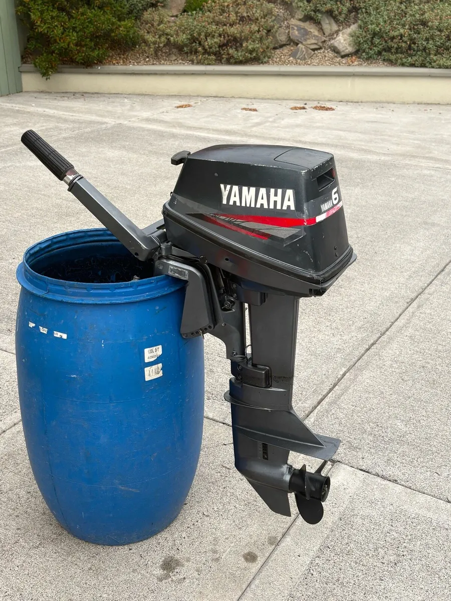 Yamaha 6hp outboard - Image 2