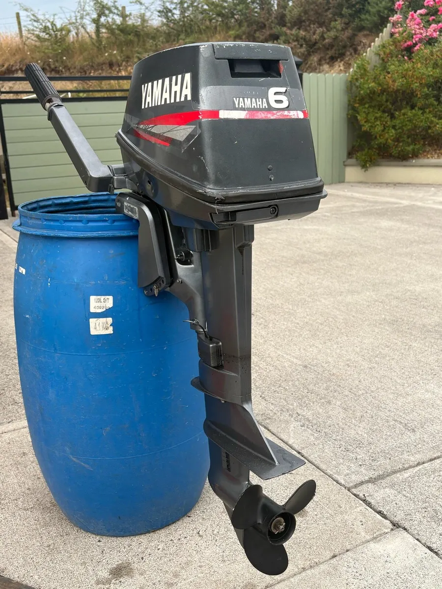 Yamaha 6hp outboard - Image 4