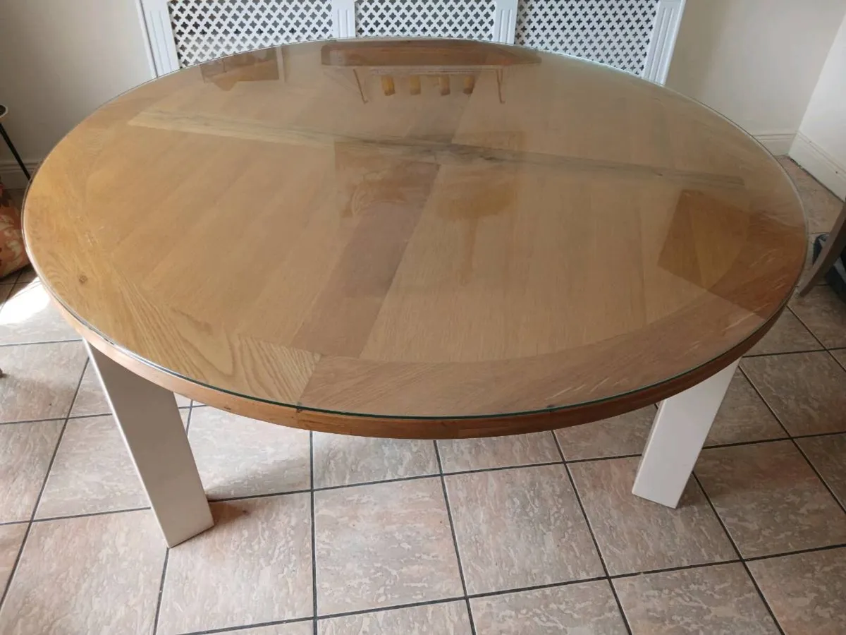Round table kitchen dining table - Image 3