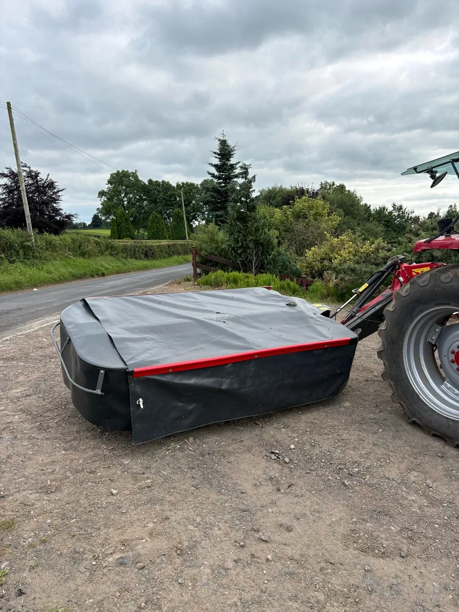 8FT Massey disc Mower - Image 1