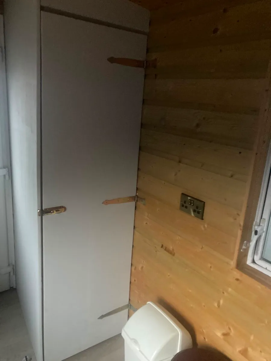Shepherd's hut - Image 4