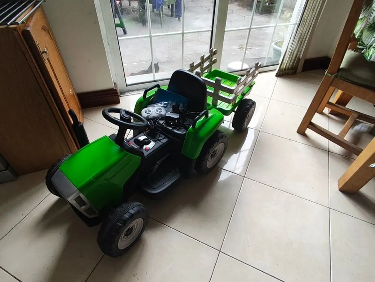 Electric tractor - Image 4