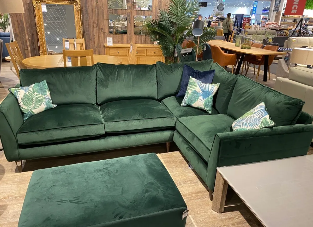 Beautiful Green Sofa 3 Seater - Image 2
