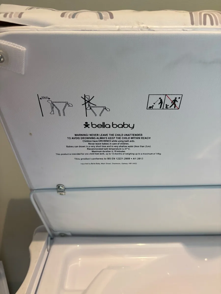 Changing table - Image 4