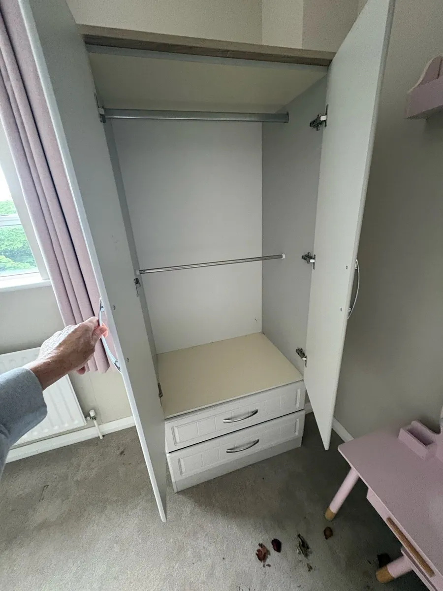 Wardrobe - Image 2