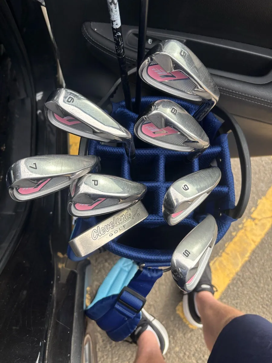 Full set of ladies golf clubs - Image 4