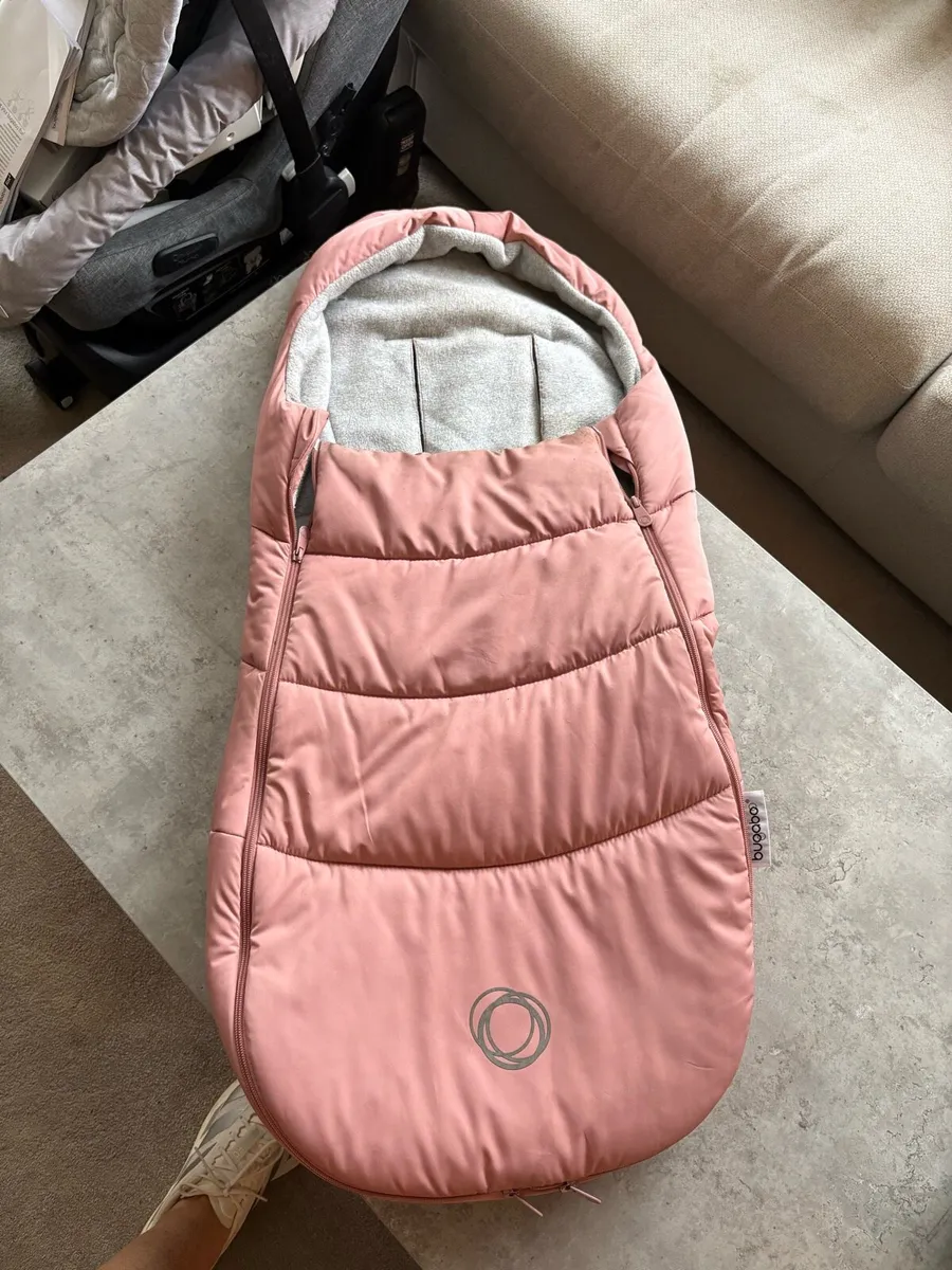 Sleeping bag - Image 1