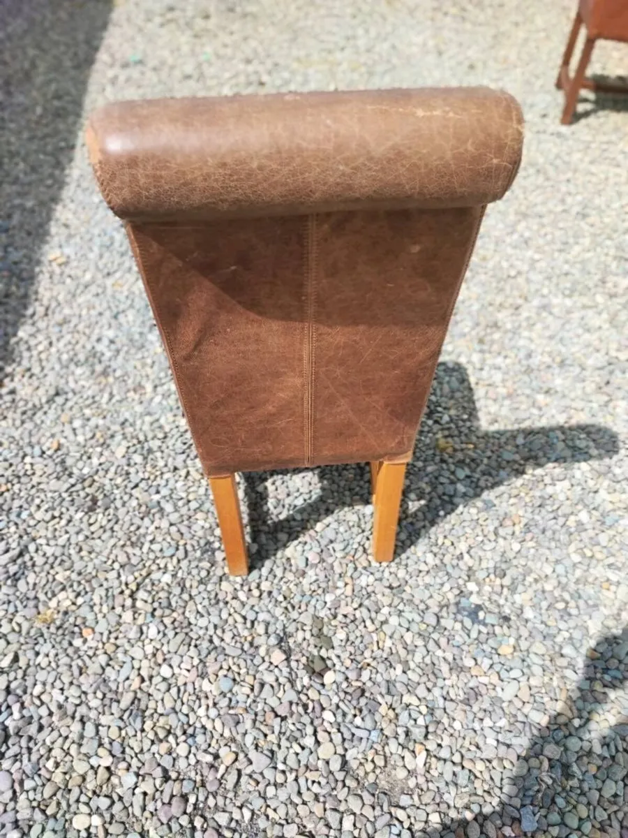 Leather chairs - Image 3
