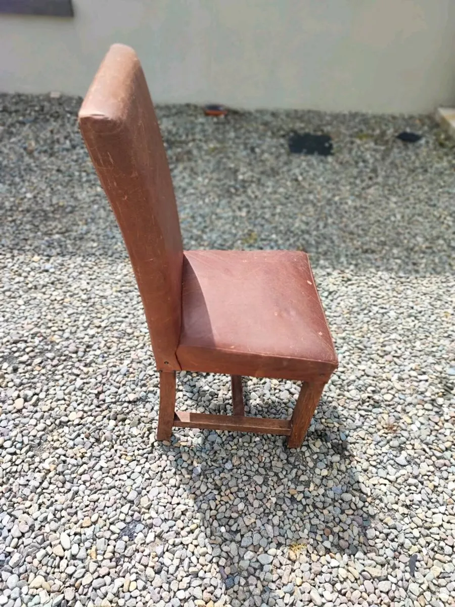 Leather chairs - Image 4