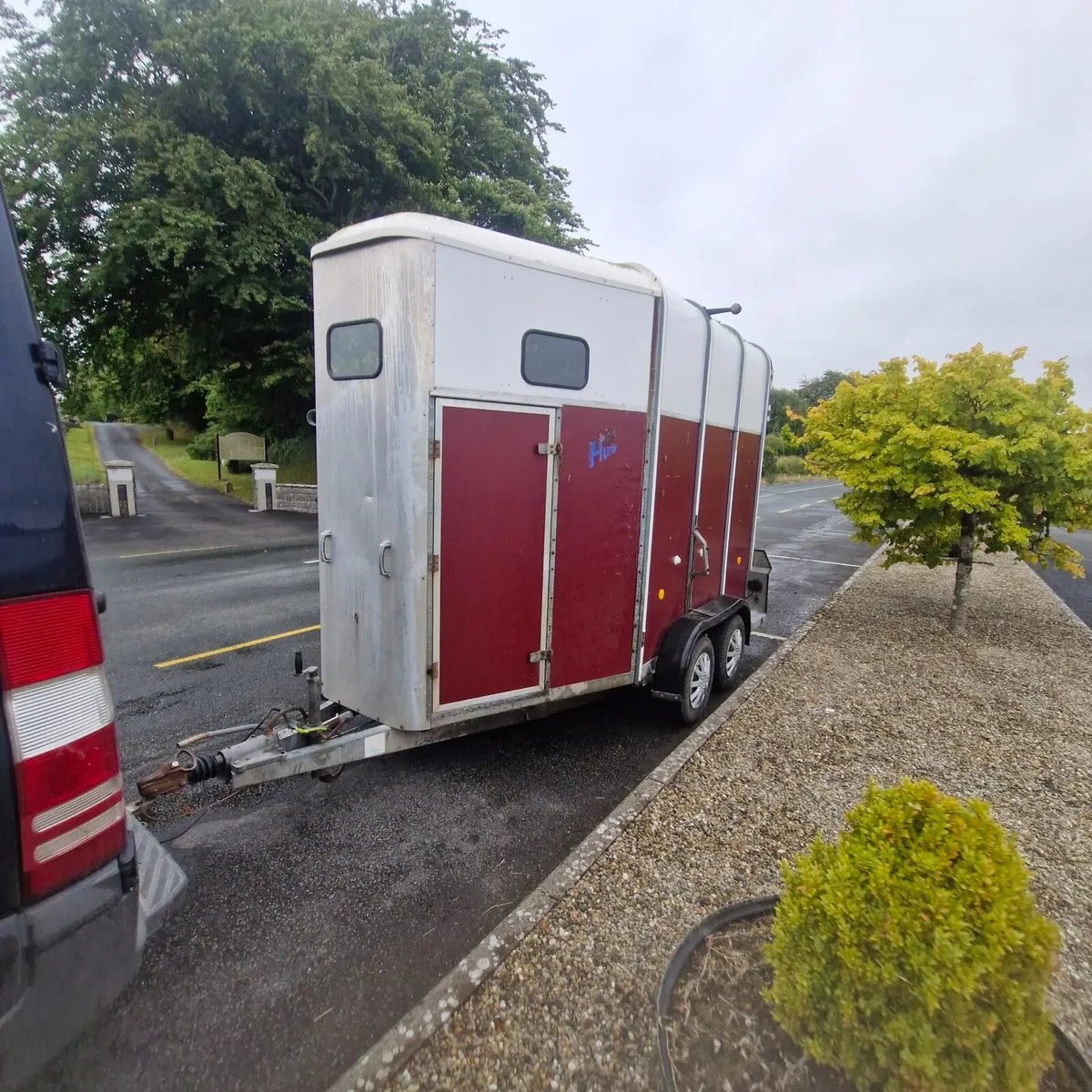 Ifor Williams 510 Horsebox - Image 1