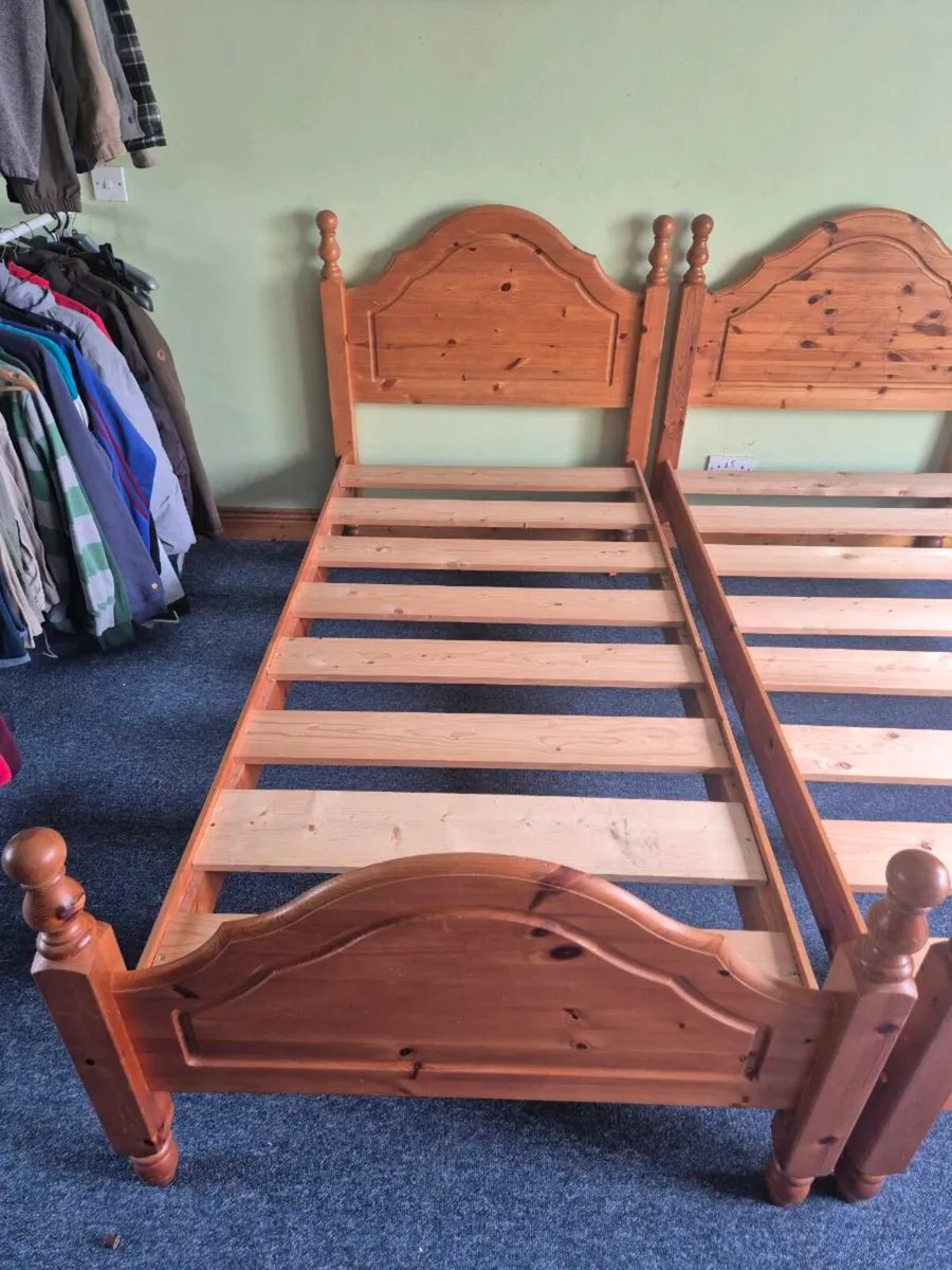 Pair of Single Pine Beds - Image 4