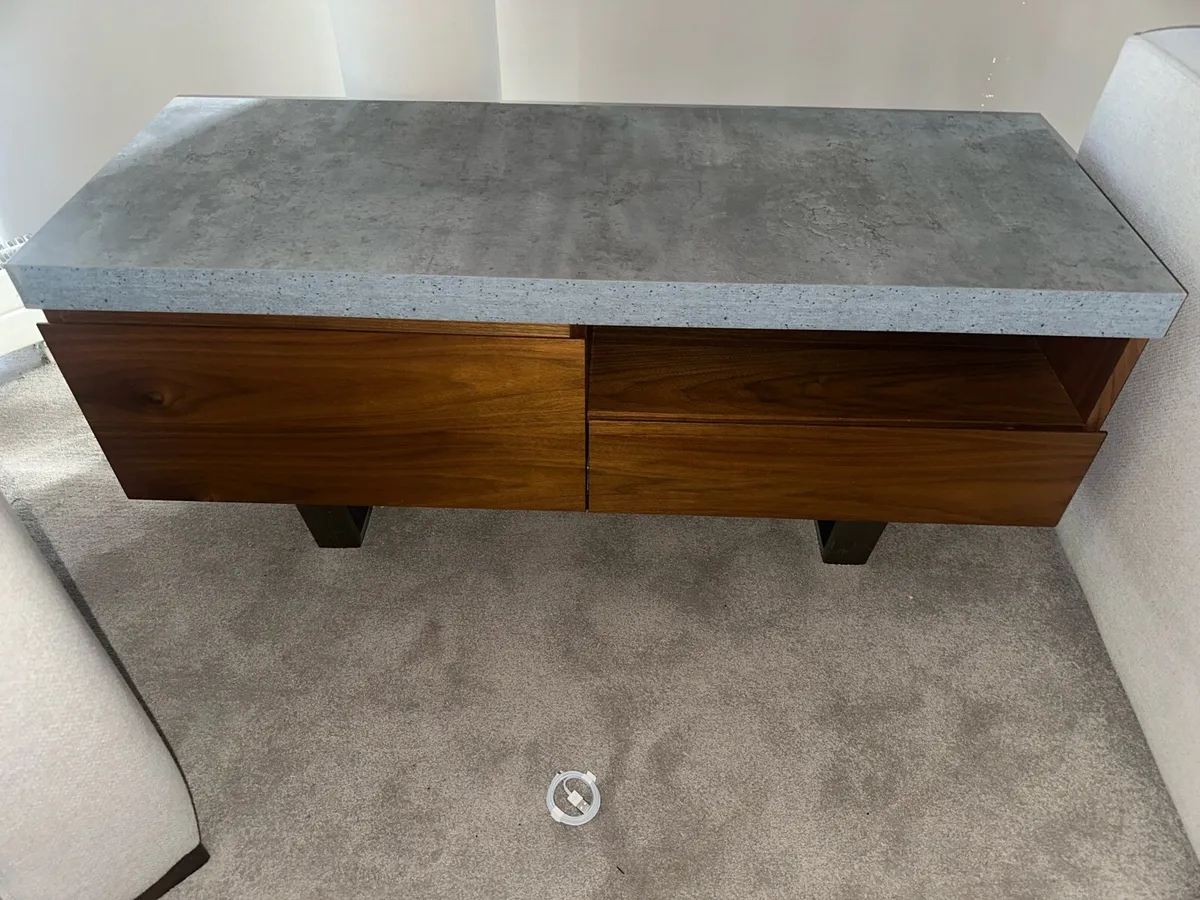 Tv stand - Image 2