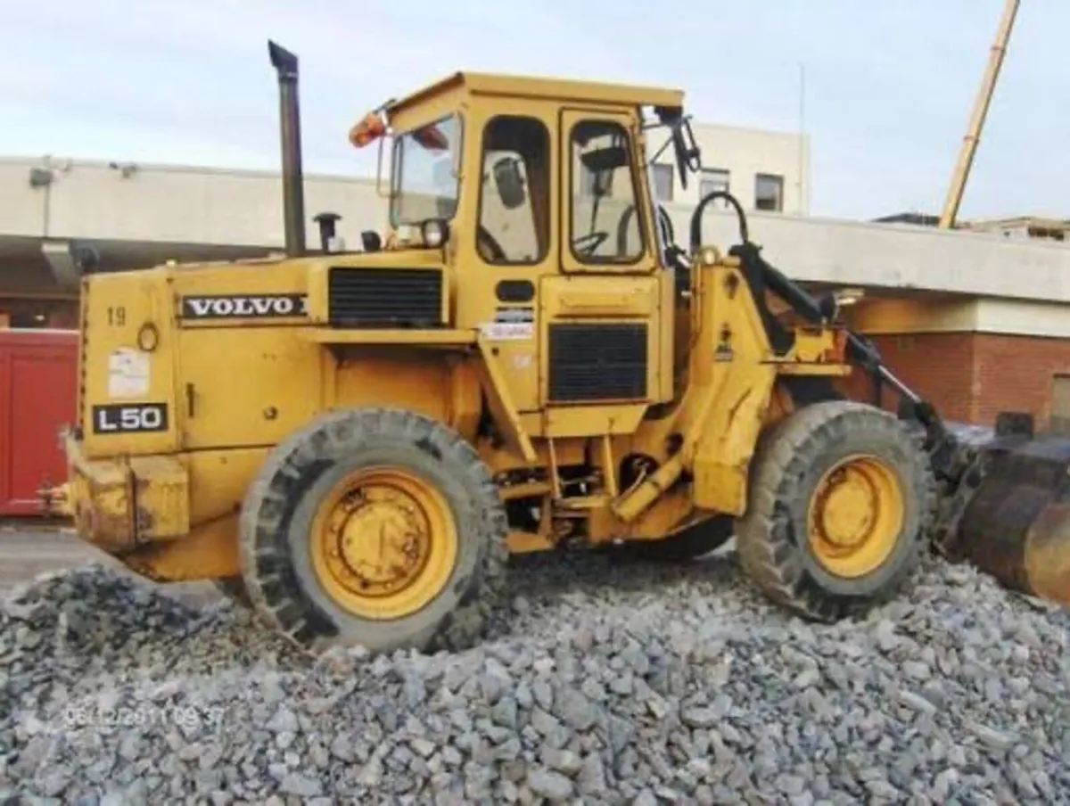 1991 VOLVO L50 LOADER - Image 1