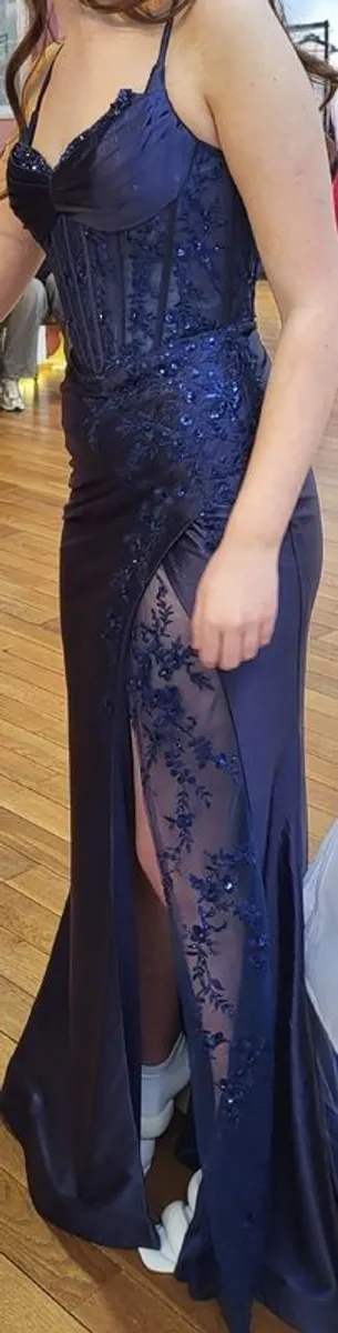 Debs Dress - Image 3