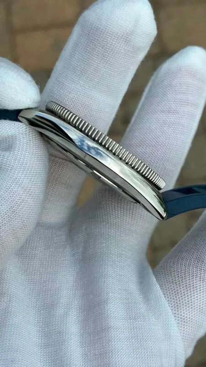 Custom Seiko SQ Sports 100 - Pepsi - Image 3