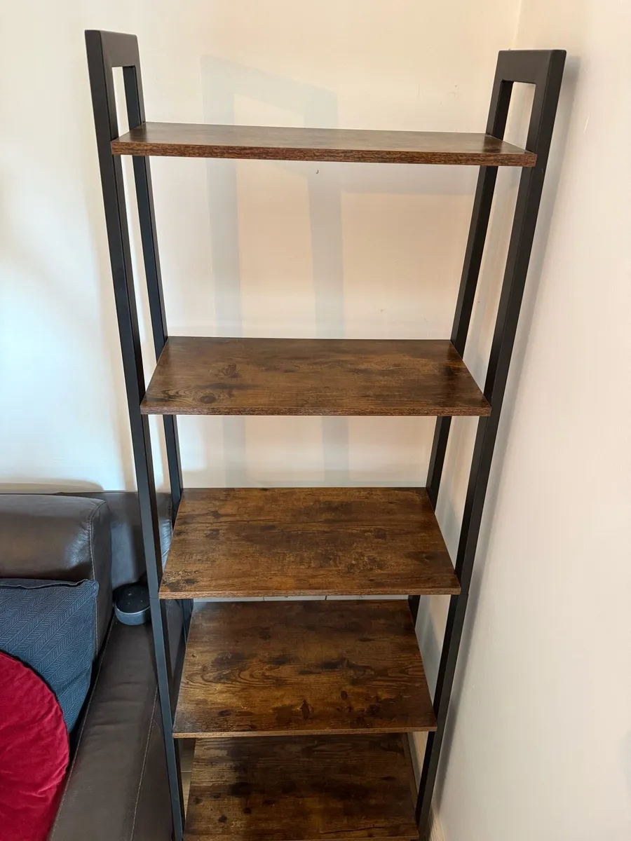 Bookcase / Ladder Shelf - Image 2