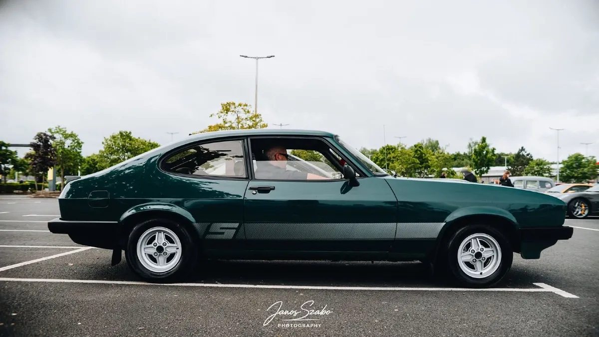 STUNNING  FORD CAPRI S   1984 - Image 2