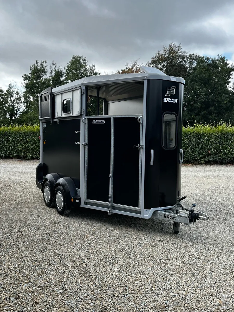 Ifor Williams HB511 AS NEW - Image 1