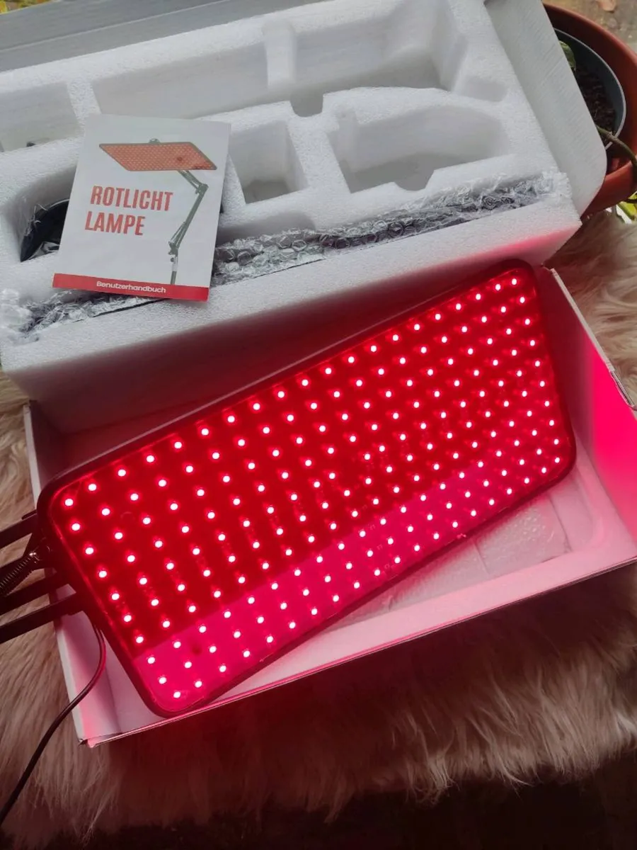 Red Light Therapy Lamp - Image 1