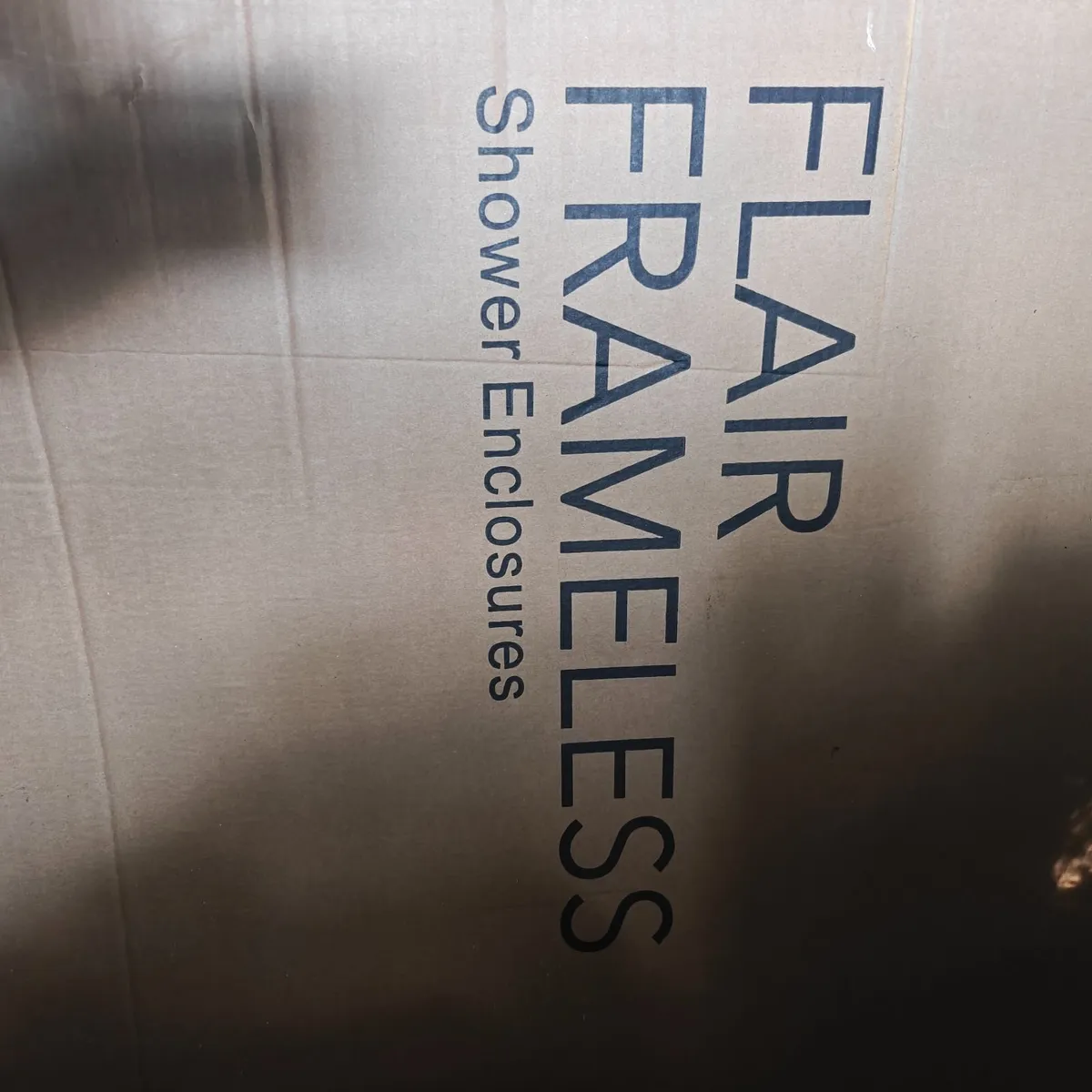 Flair frameless 900mm pivot door chrome - Image 3
