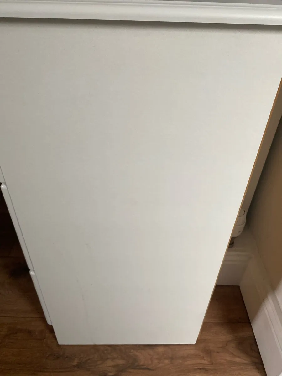 Locker - Image 3