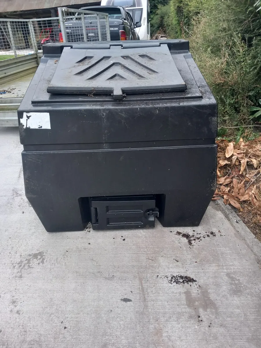 Coal bunker - Image 1