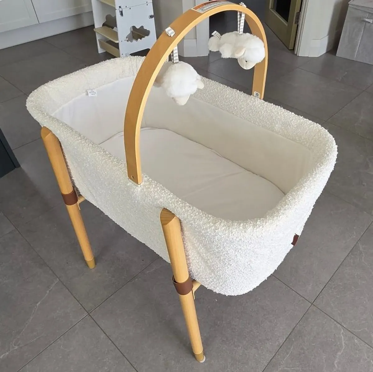 Baby Elegance Vola Crib - Image 2