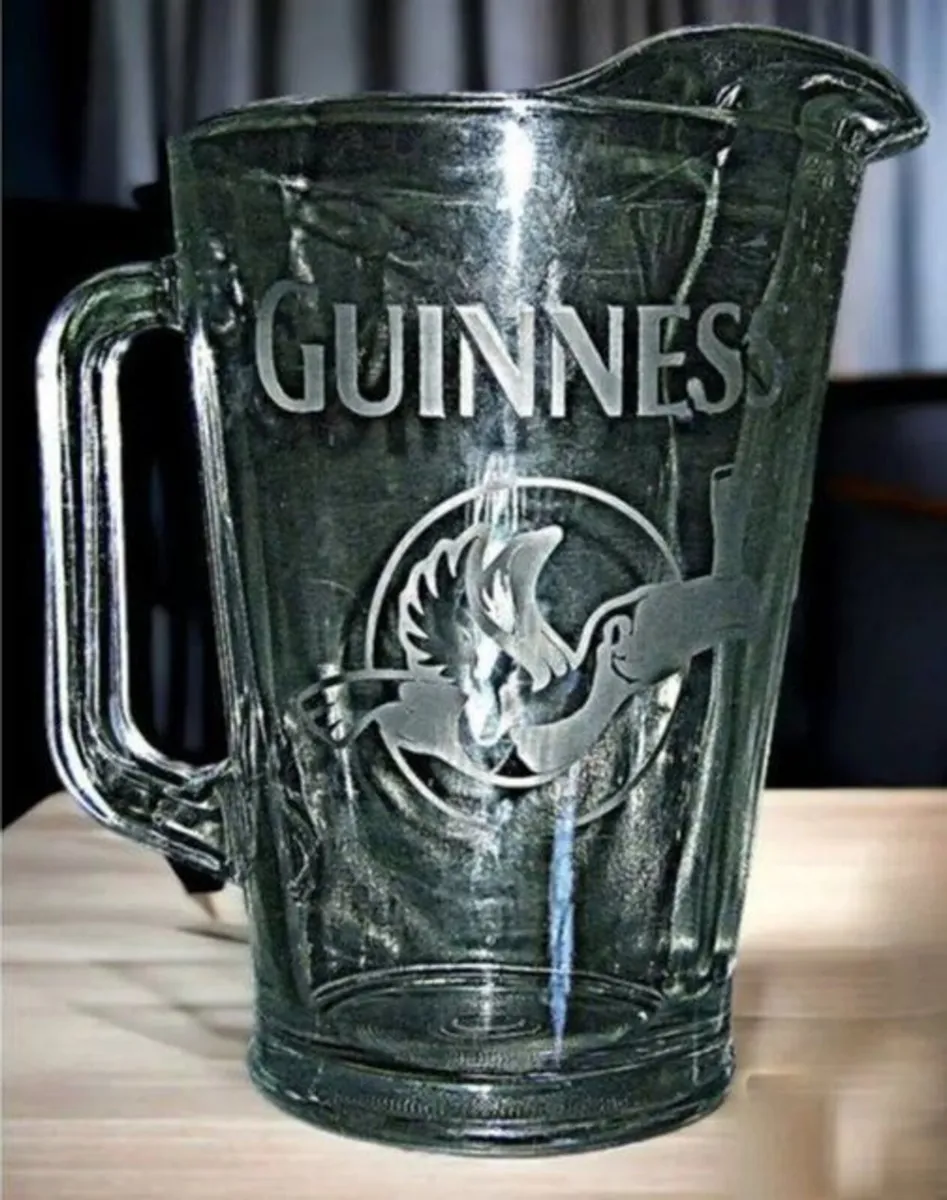 Large Vintage Guinness Glass Pub Jug/Pitcher - Image 4