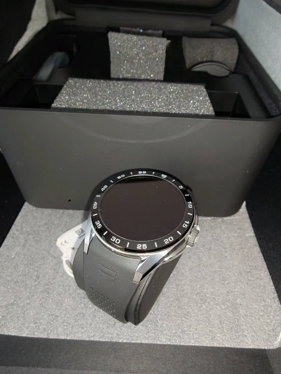 TAG Heuer Connected Calibre E5 45mm SBT8A10.BT6292 - Image 4